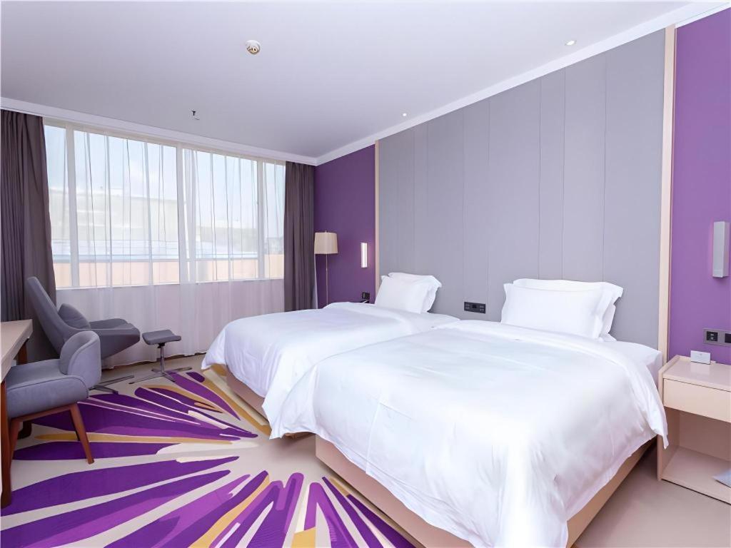 Lavande Zengchen Xintang Light Railway Station Hotel