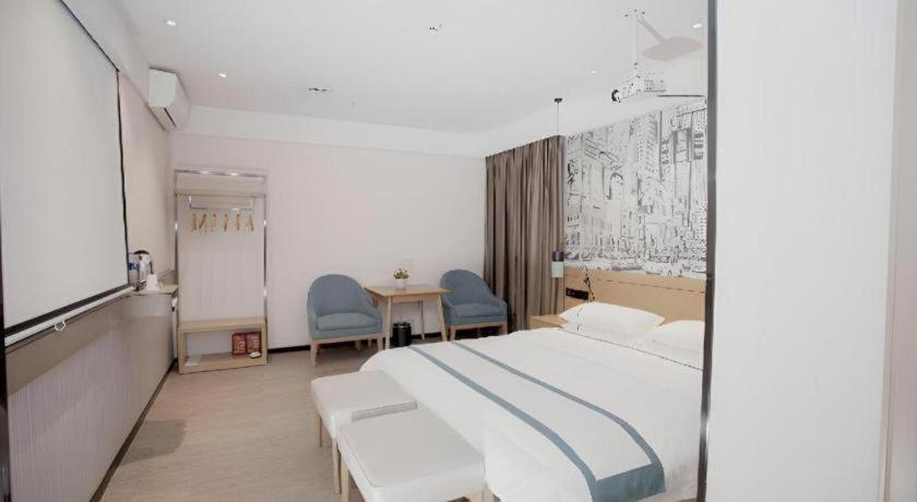 Comfort Shisanhang Shachong Metro Station Hotel Guangzhou