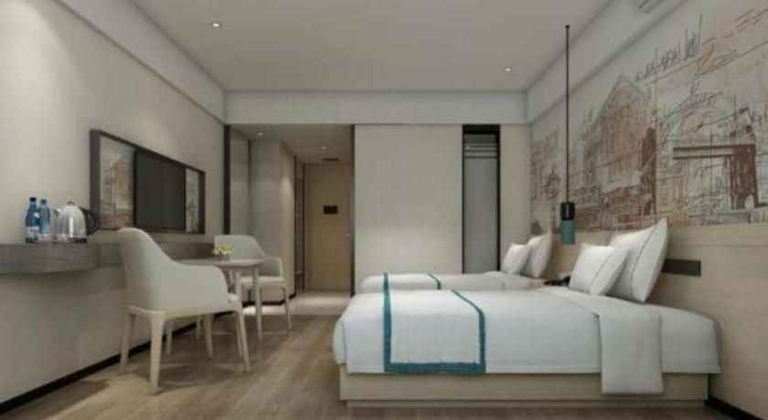 Hotel Comfort Shisanhang Shachong Metro Station Guangzhou