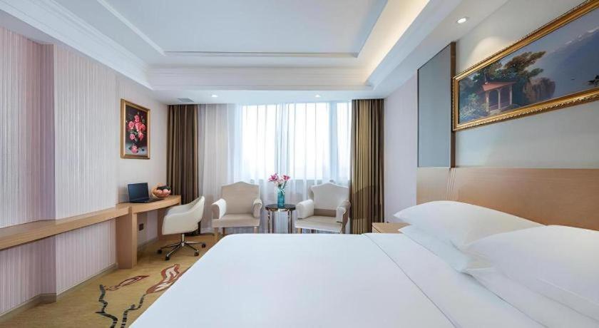 Hotel Vienna Baiyun Airport Huadu Avenue