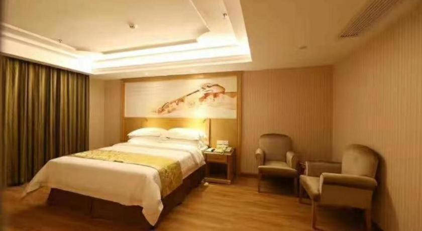 Vienna Panyu Shiqiao Center Branch Hotel