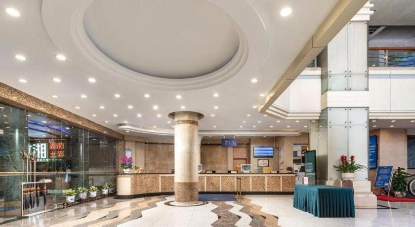 Hotel Navy Hua 4*