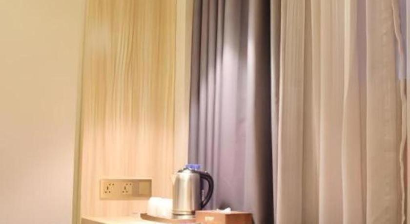 Hotel Wenxing Gangding Metro Station Branch Guangzhou