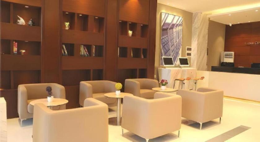 Comfort Baiyun Avenue North Metro Station Baiyunbao Hotel 2*
