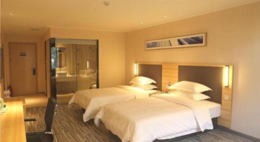 Hotel Comfort Baiyun Avenue North Metro Station Baiyunbao