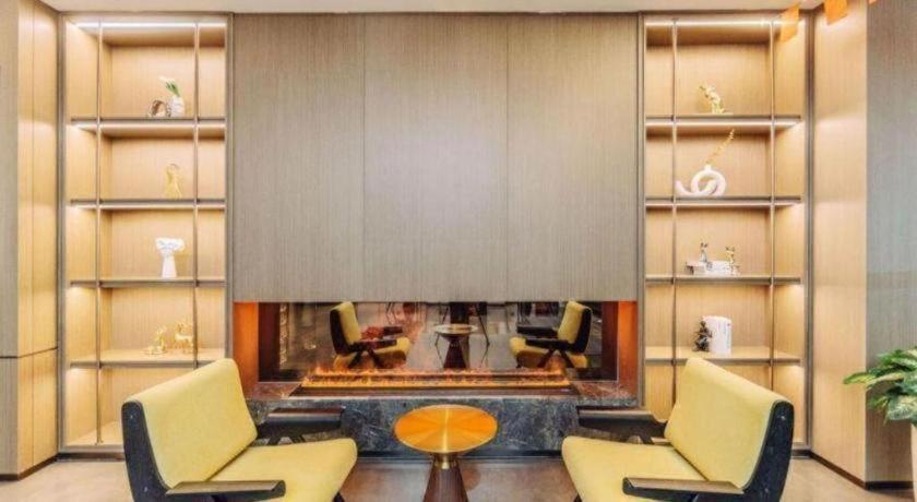 Vienna International Huangpu 4*