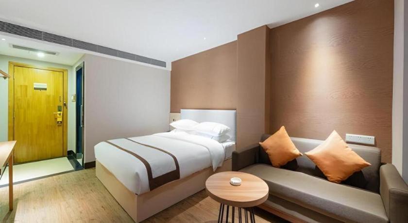 Jtour Zhongluotan Metro Station Hotel Guangzhou