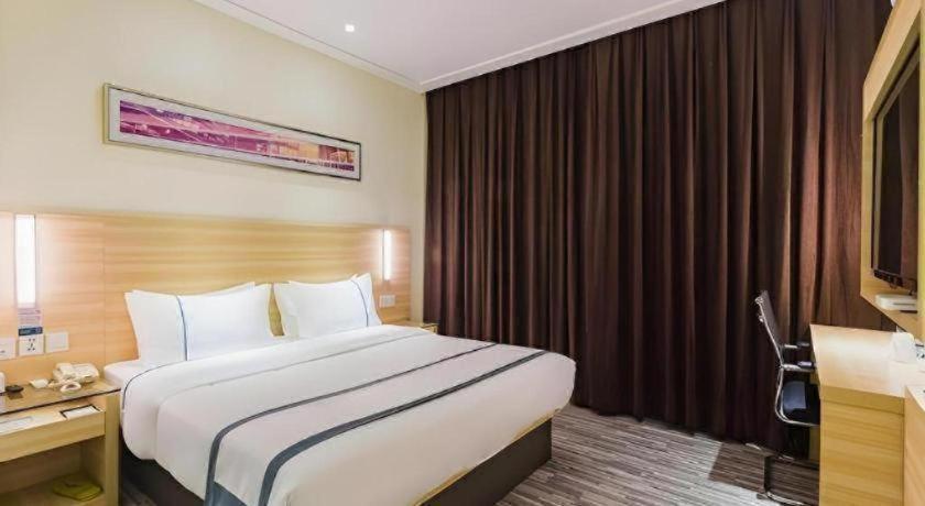 Hotel Comfort Tianhetang Xiajunjing Garden 2*