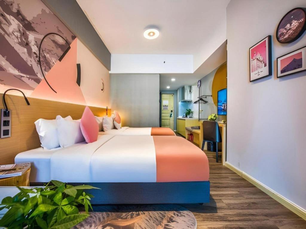 Imin Hotel 3*