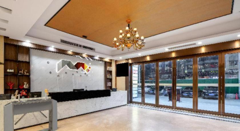 Borrman Xinshi Baixin Plaza Qifu Road Guangzhou