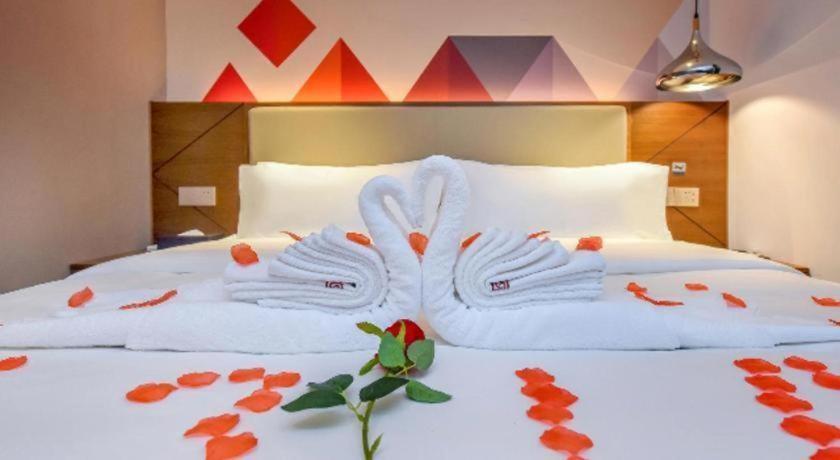 Borrman Railway Station Yuexiu Park Memorial Hall 3* Guangzhou