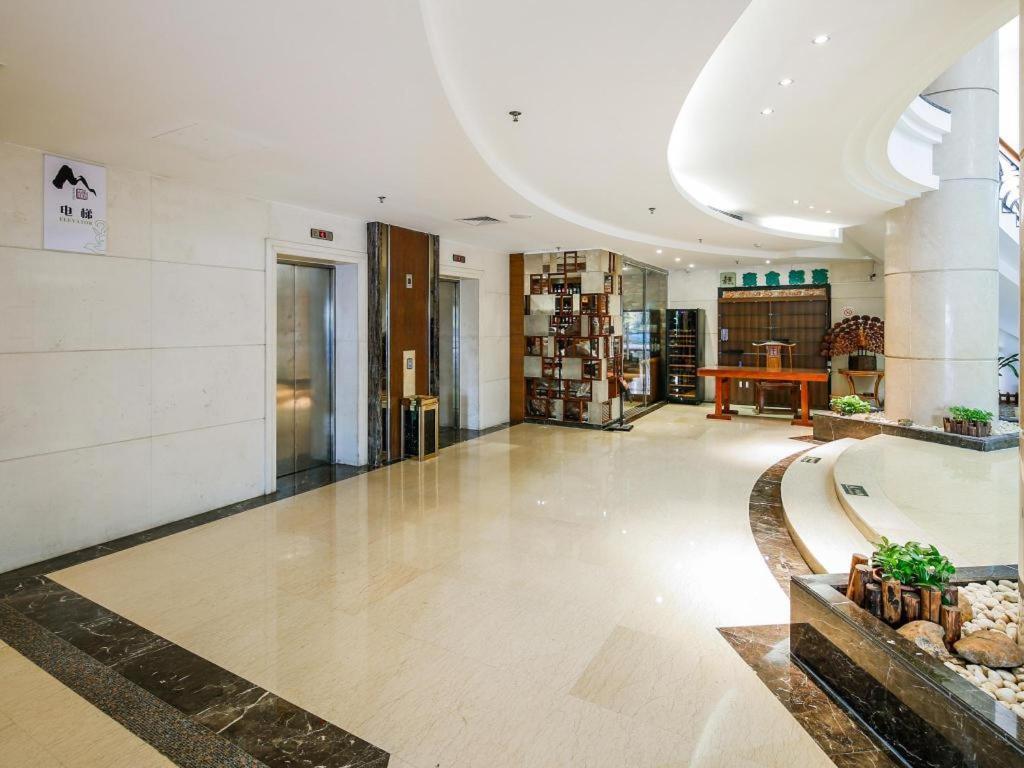 Poly Guangzhou