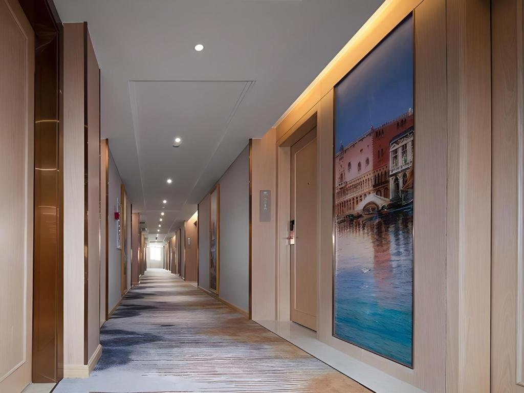 Vienna Yonghe Development Zone Guangzhou