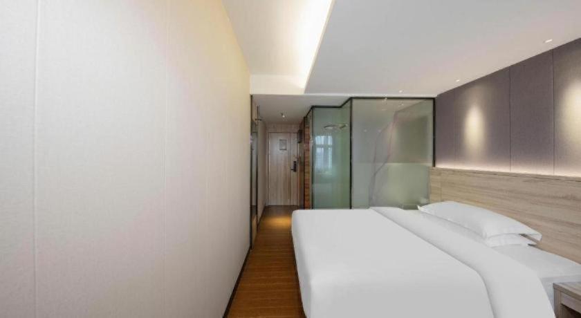 Hotel Wenxing Huajing Xincheng Branch 2*