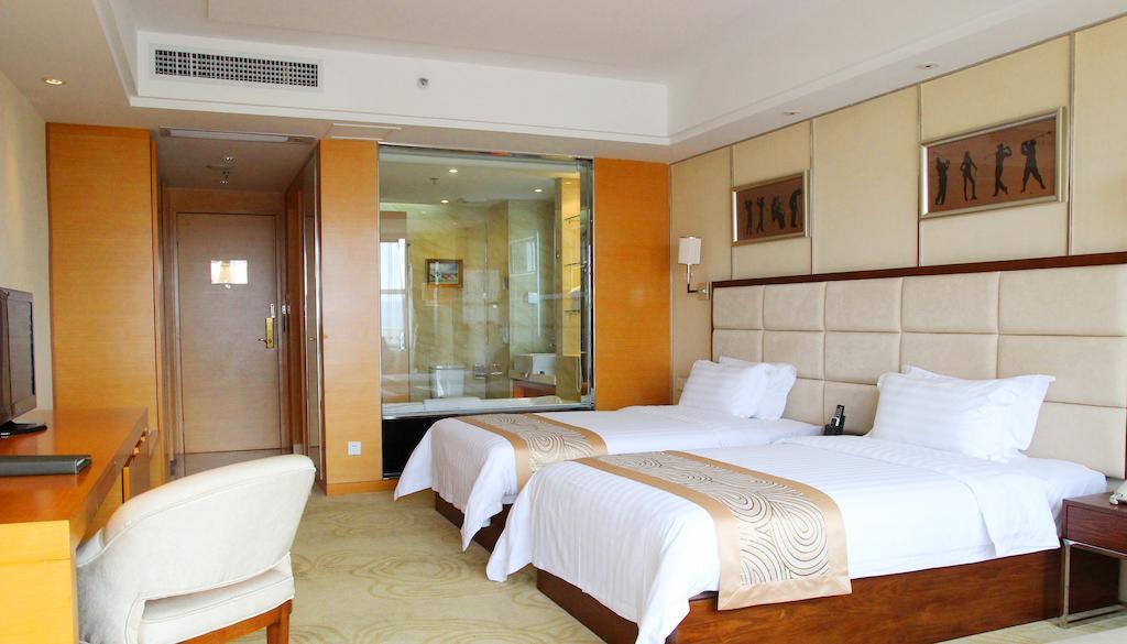 Hotel Aoyuan Golf 4*
