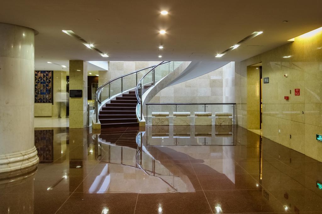 Guangdong Yingbin Hotel-free Fair Shuttle Bus