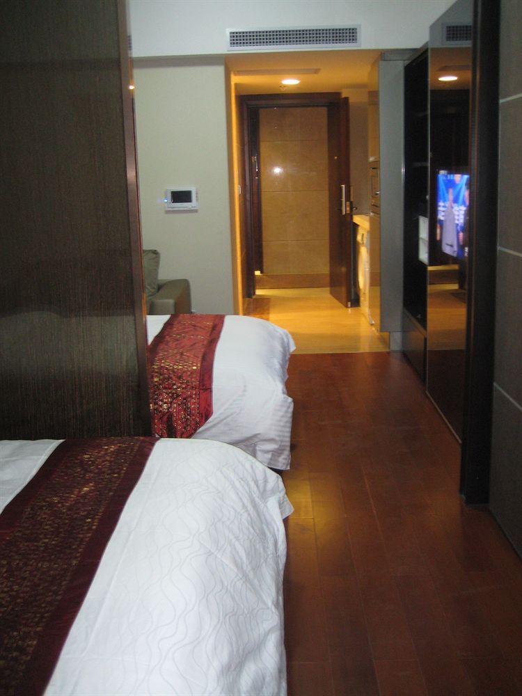 She&he Apartment-river Class 2*