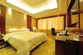 Hotel Shanxi Grand 3*