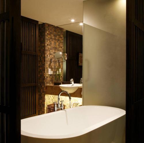 Pattra Hotel