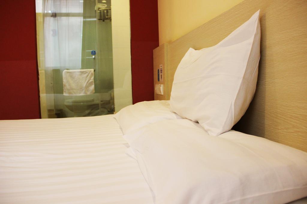Hanting Express Yanzi Gang Branch Hotel