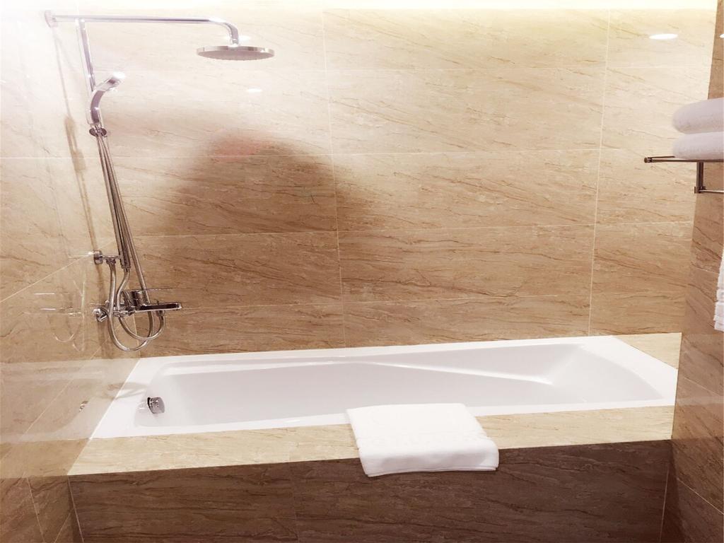 Guangxuan 4*