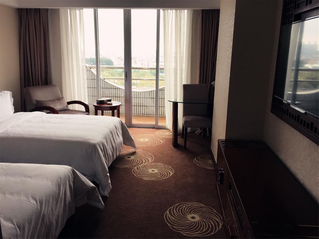 Guangxuan 4*