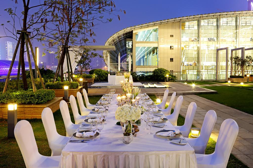 Langham Place - Walking Distance To Fair & Overseas Buyers Registration Service Hotel Guangzhou