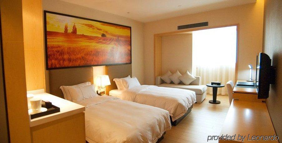 J-hotel Hotel