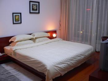 Hotel Xinghui International 4*