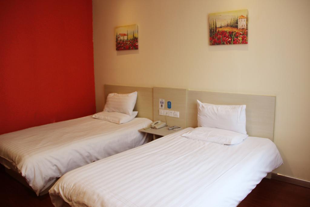 Hotel Hanting Express Yanzi Gang Branch Guangzhou