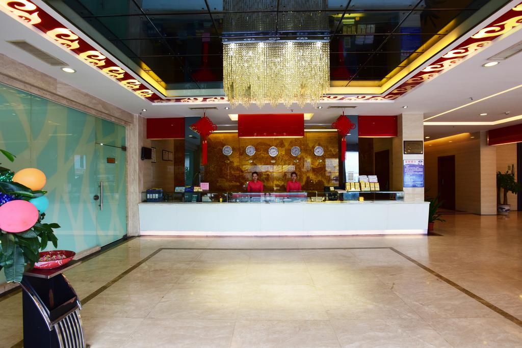 Hotel Kaiserdom Baiyun Airport-24-hour Airport-free Shuttle Bus Guangzhou