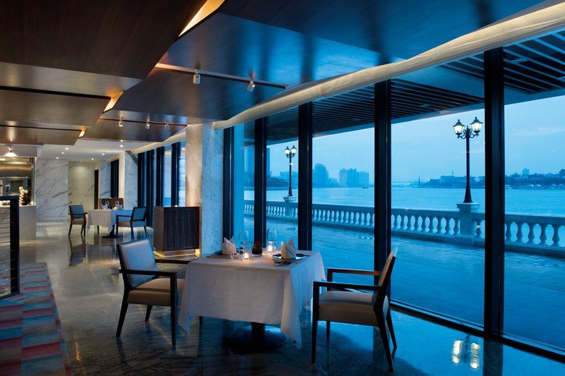Hotel White Swan 5*