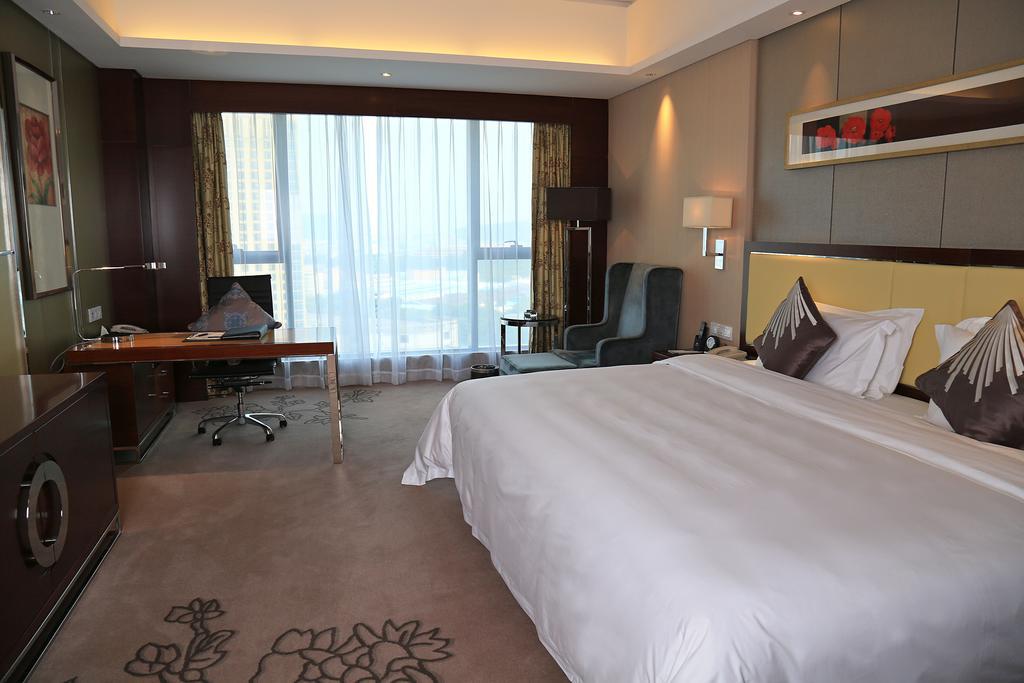 Changfeng Gloria Plaza Hotel