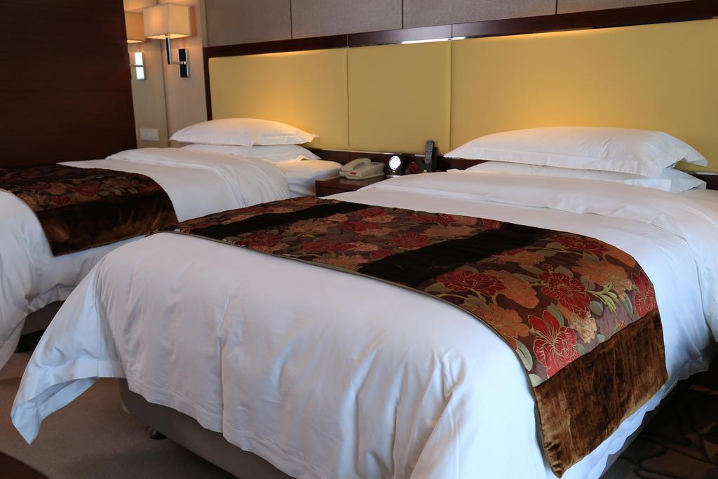 Changfeng Gloria Plaza 4* Guangzhou