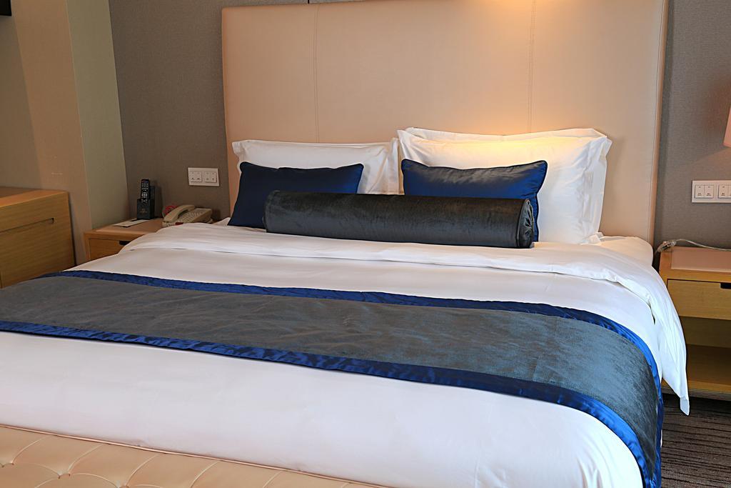 Changfeng Gloria Plaza Guangzhou