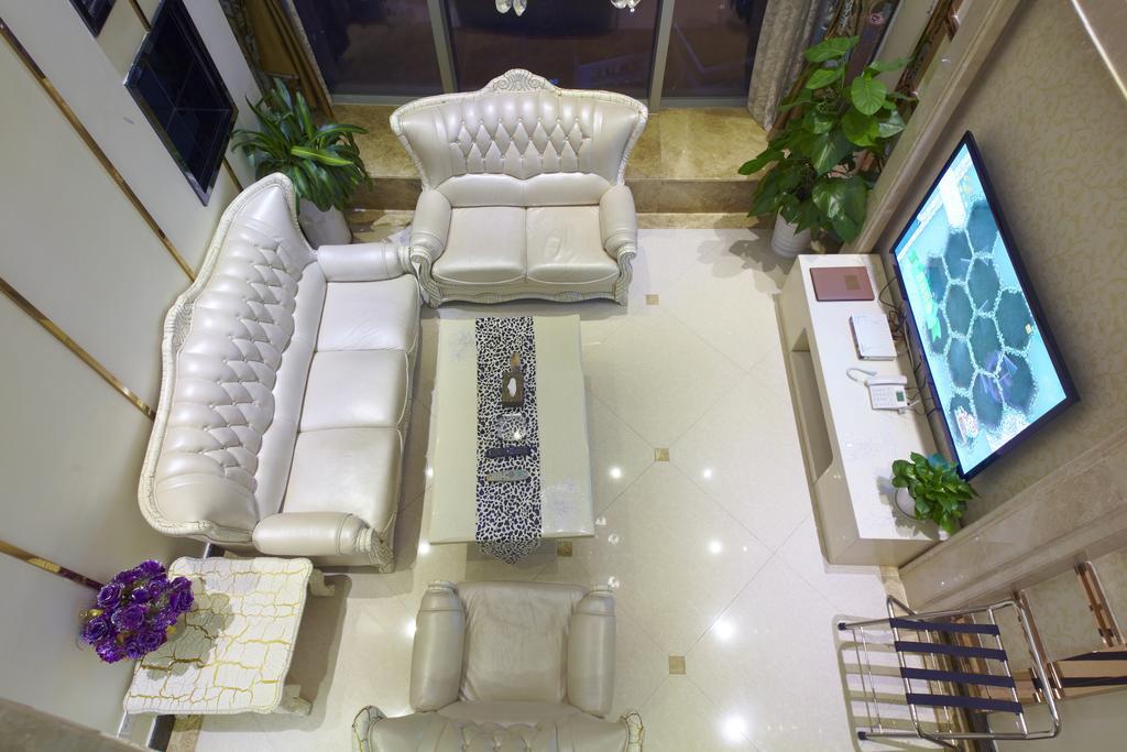 Apartemen Louidon Mega Of Kam Rueng Plaza - Sunshine *