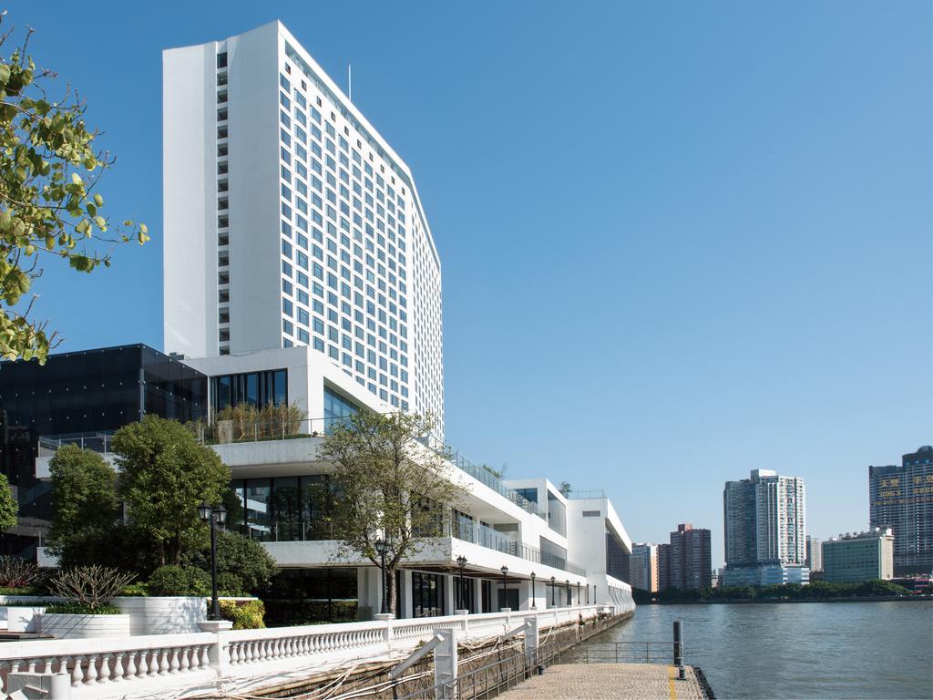 Hotel White Swan