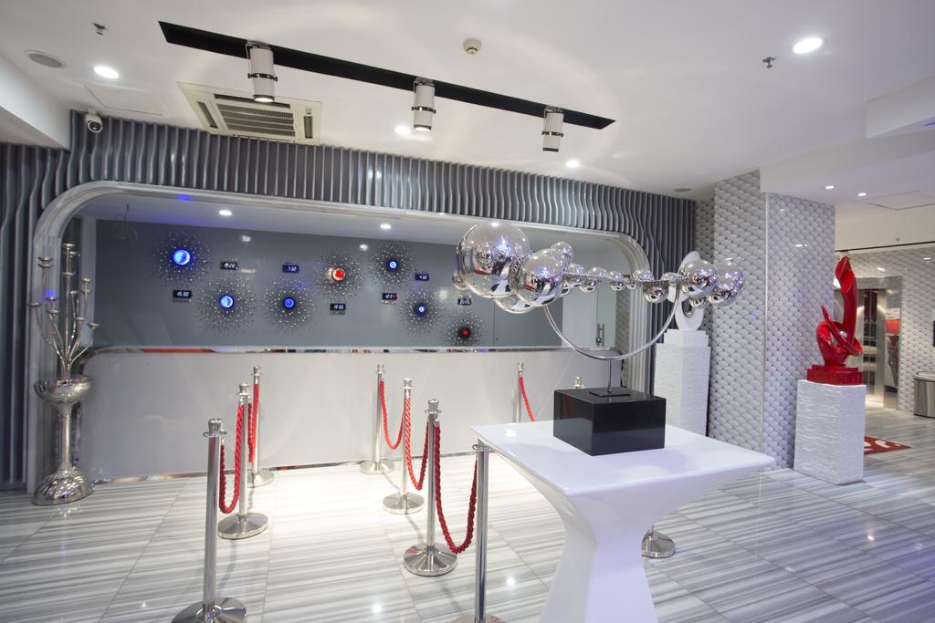 Hotel Planet 4*
