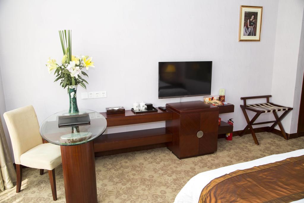 Long Zhou Grand