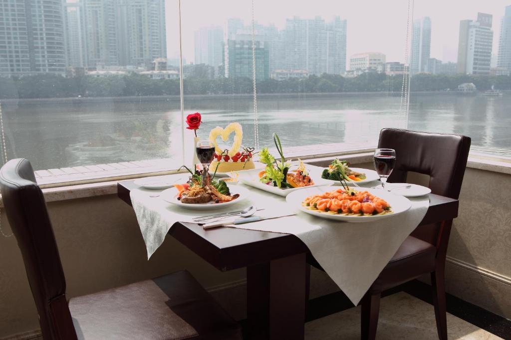 Riverside - Hotel 4*
