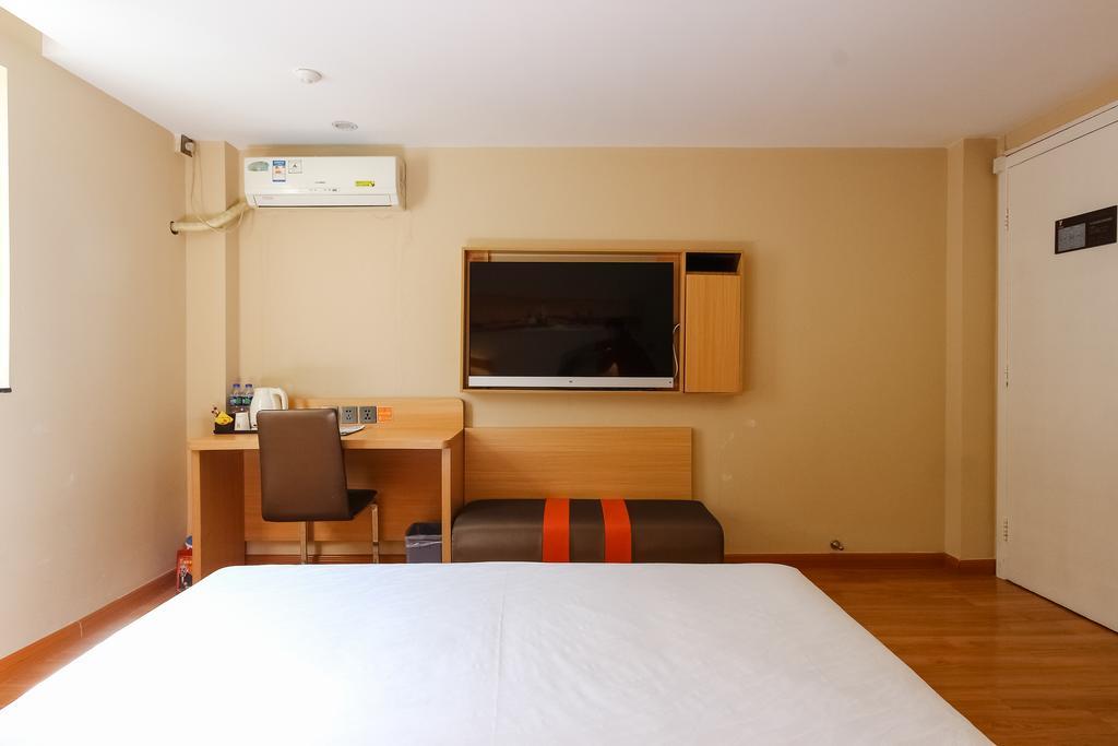 Hotel 7days Premium Tianhe Shipaiqiao 2*