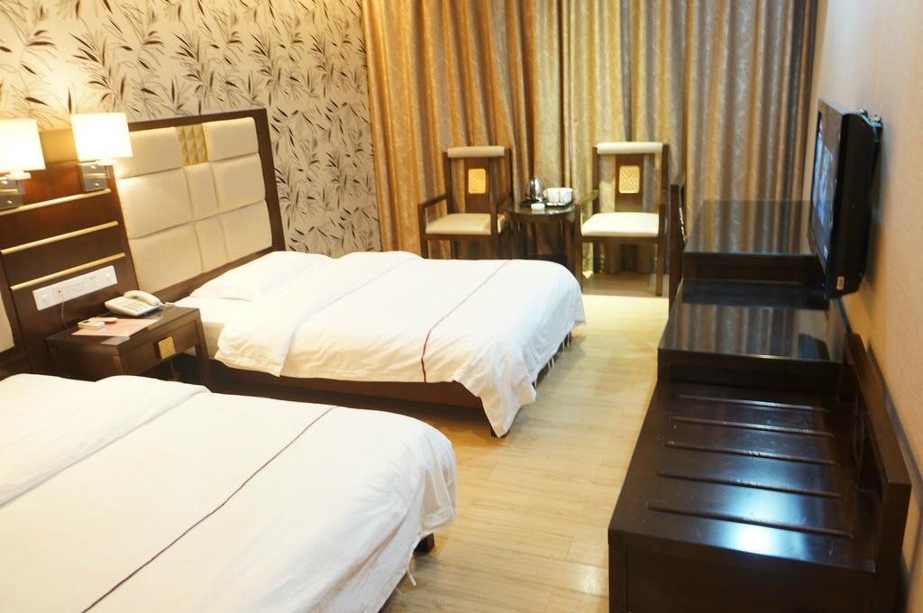 Hotel Kai Man 3*