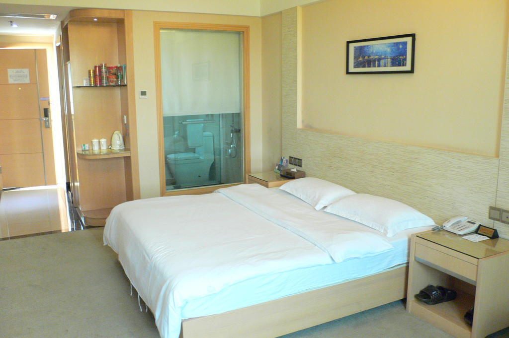 Tiga Guangzhou