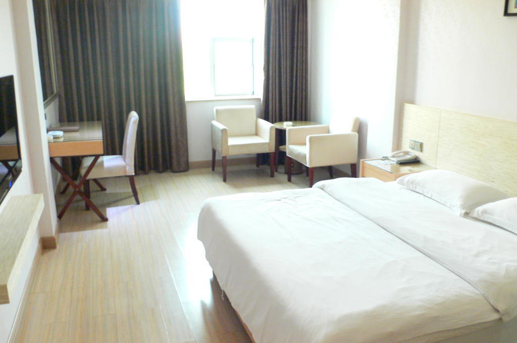 Hotel Tiga