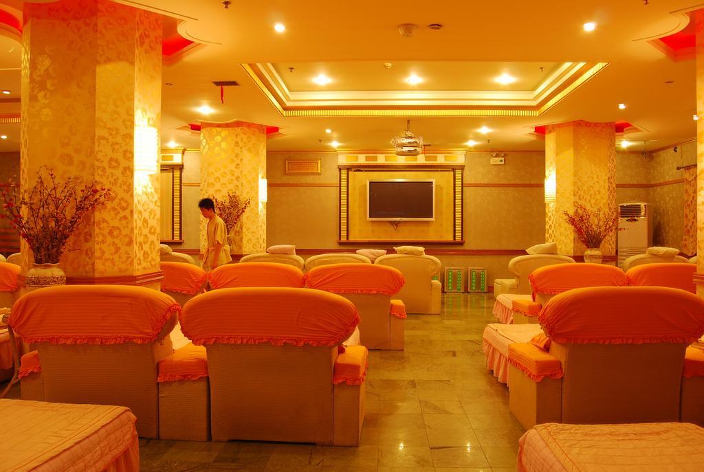Hotel Chuanghui Business 3*