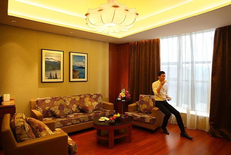 Hotel Vanburgh - Free Shuttle Bus Transfer During Fair Guangzhou