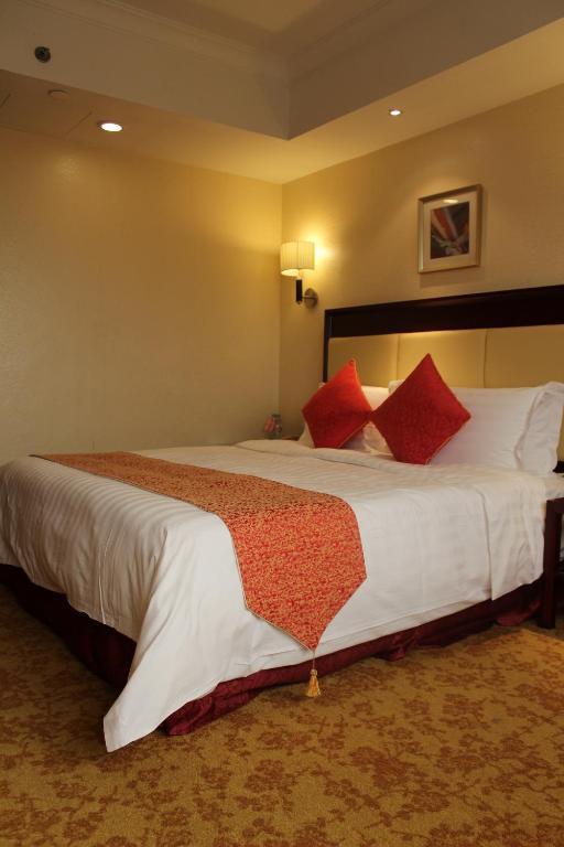 Riverside - Hotel