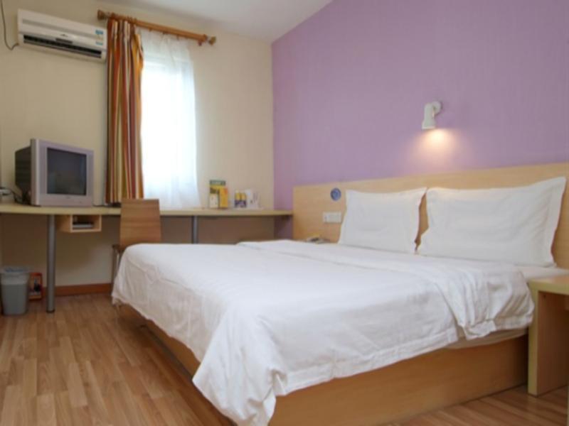 7 Days Inn