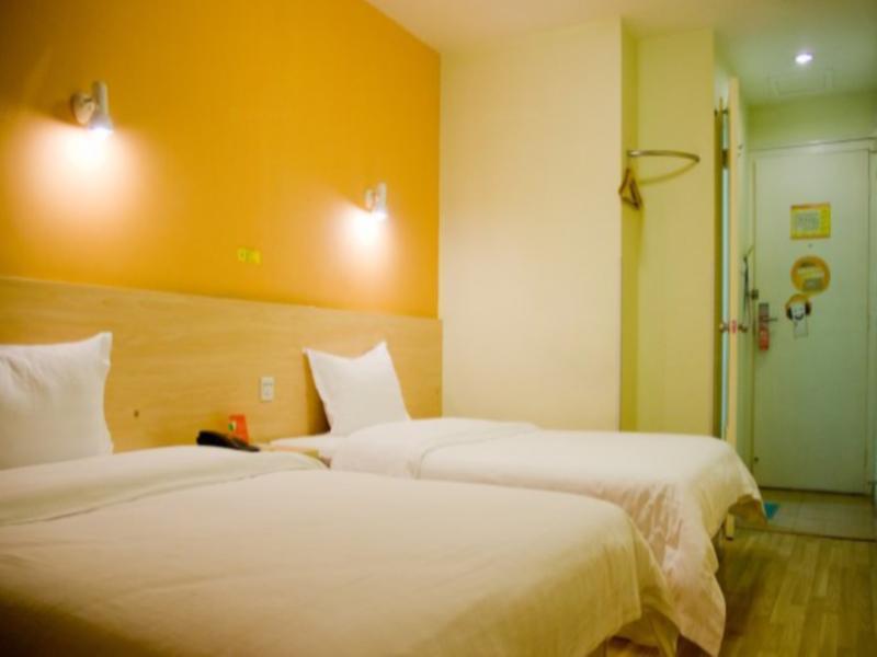 Hotel 7 Days Inn 2*