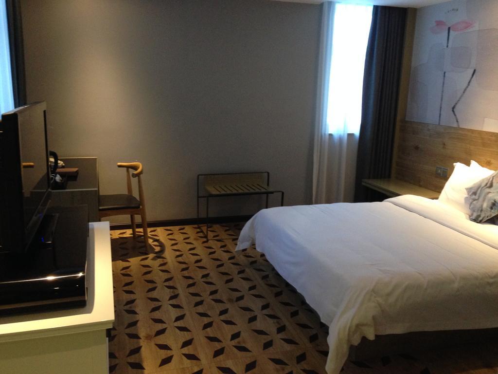 Paco Hotel-Guangzhou Shipaiqiao Metro Branch